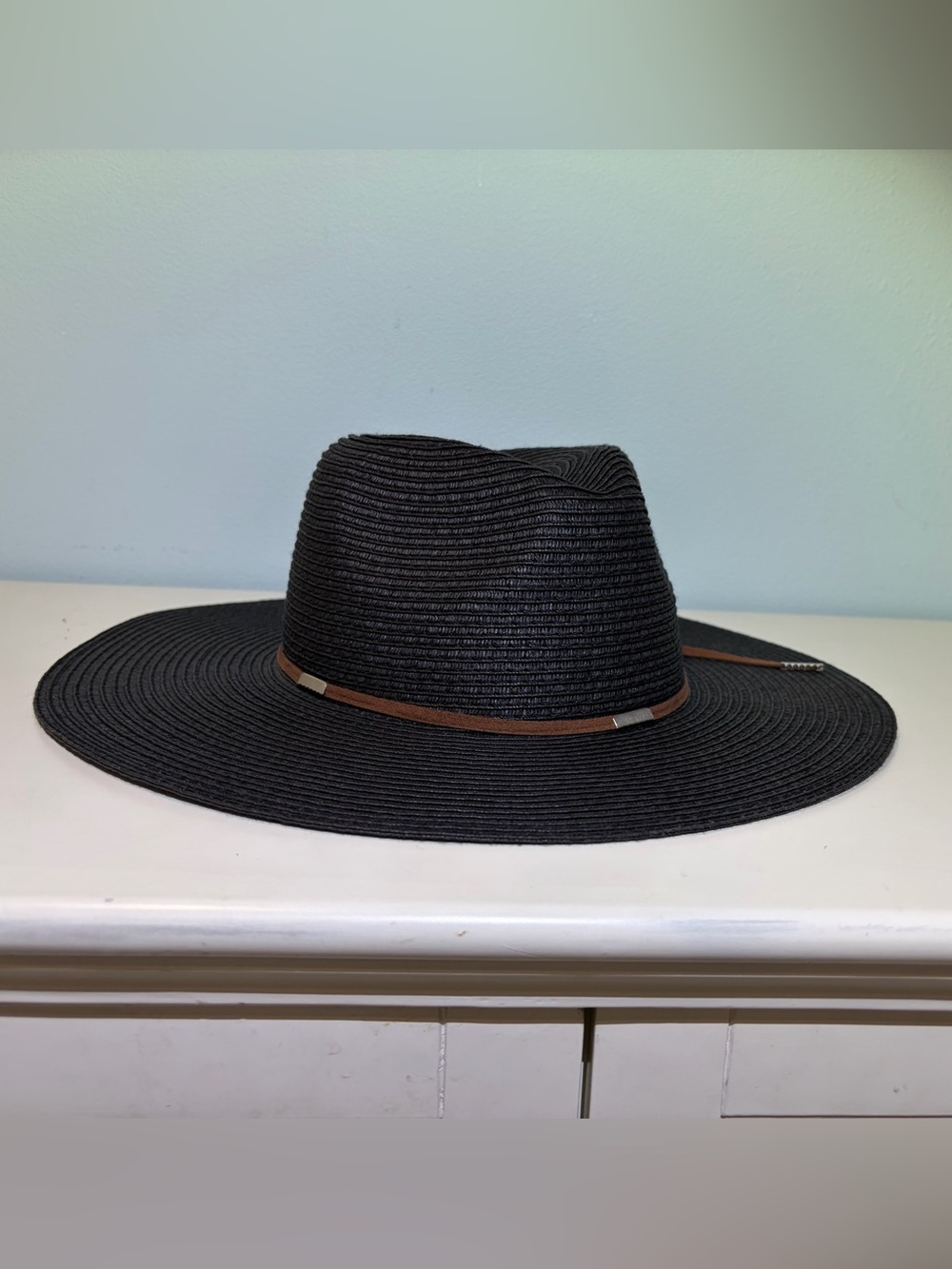 NWOT Classic Black Wide Brim Straw Fedora Style Sun Hat. 15” Diameter by DPC